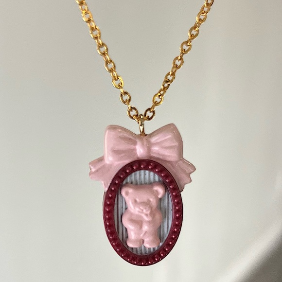 Vintage Teddy Bear Children’s Necklace - Picture 1 of 4